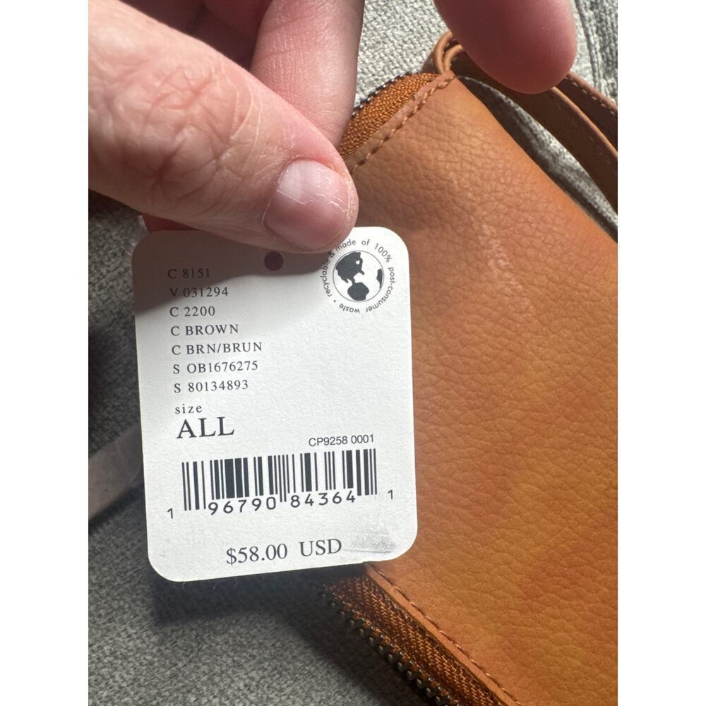 Free People Vegan Brown Leather Wallet Wristlet – NWT – 100% Recycled Material - Picture 3 of 8